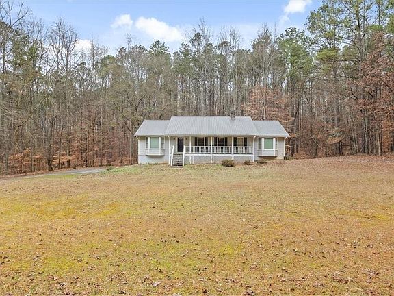2nd image of 1005 Johnson Brady Rd