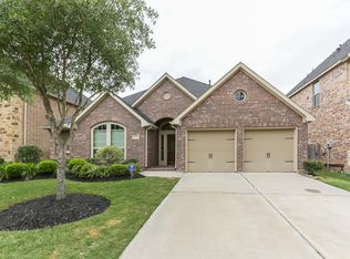 6115 Falling Briar Ln, Sugar Land, TX 77479