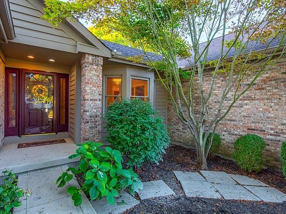 2nd image of 3795 Dayspring Dr