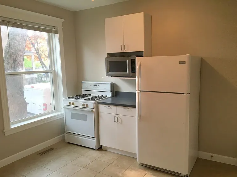 5317 N Winchester Ave #1 — Photo 5