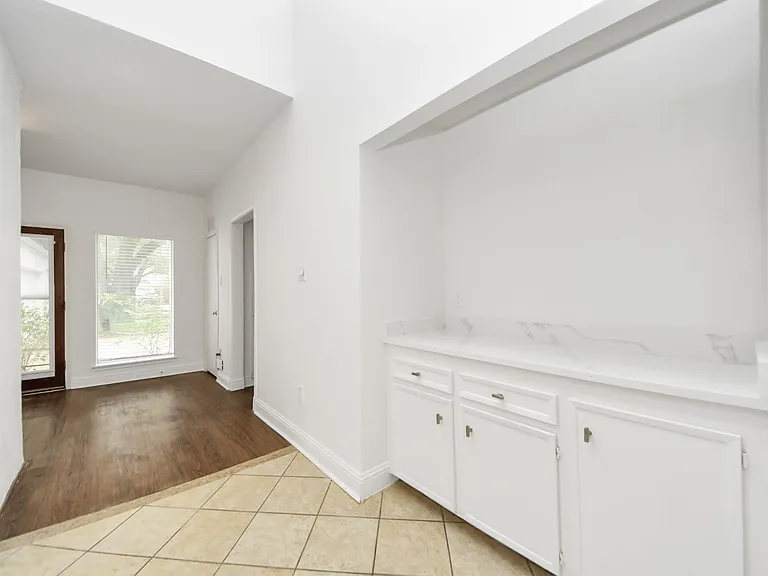 11415 Ella Lee Ln — Photo 4
