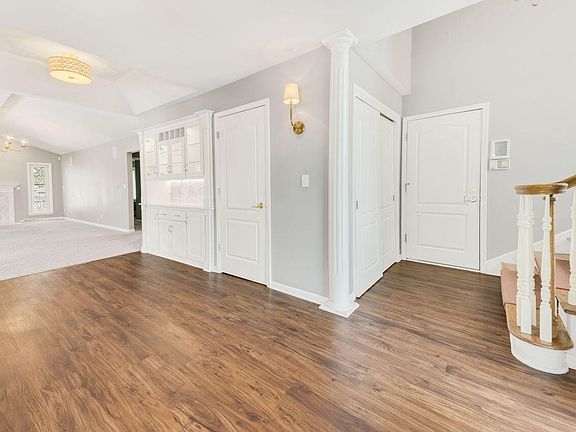 4th image of 3030 S 130th STREET