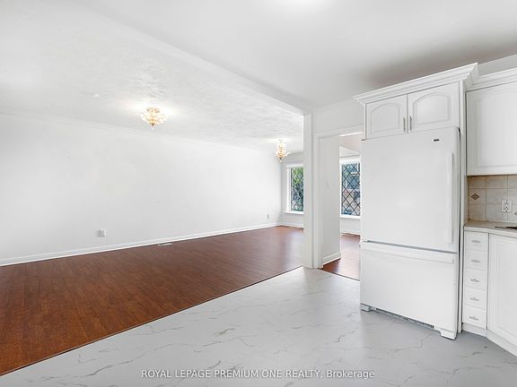 5th image of 139 McKee Ave