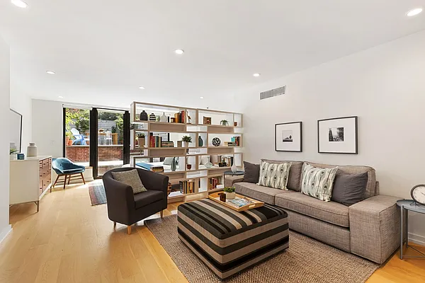 Sold by Corcoran | media 23