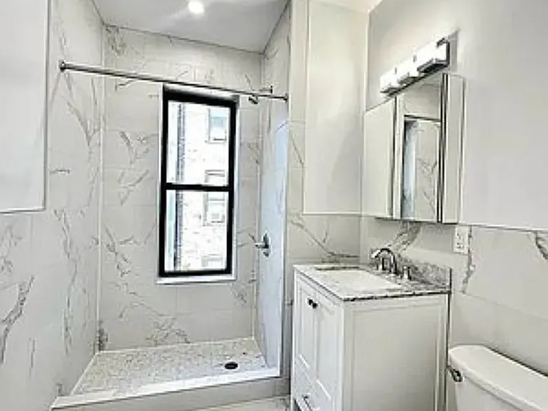 27 Morton St #86 — Photo 9