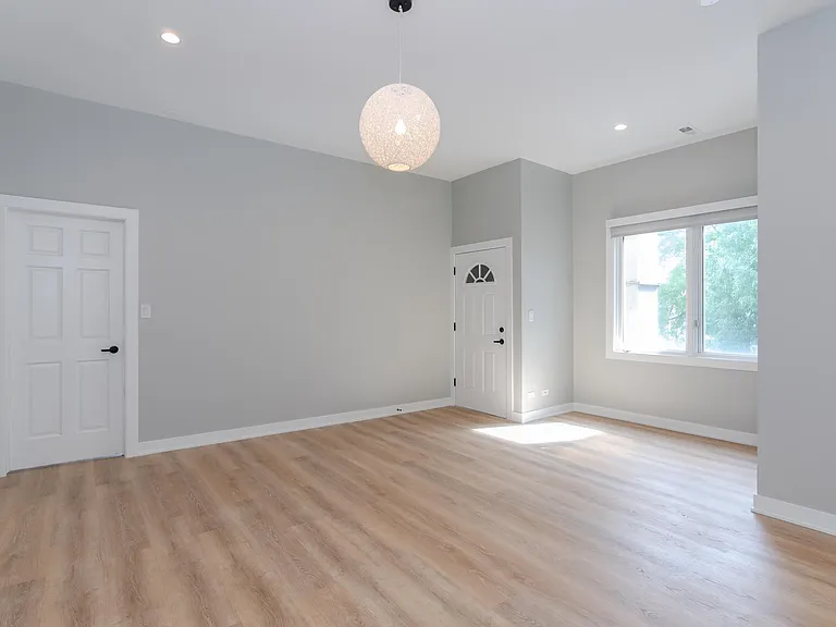 1104 W Taylor St #2R — Photo 4