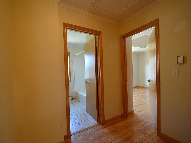 247D Kennington Place Huron Rd #247-D18 — Photo 10