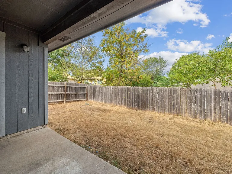 4904 Gnarled Oak Cv — Photo 31