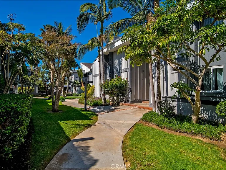 17082 Pacific Coast Hwy #102 — Photo 45