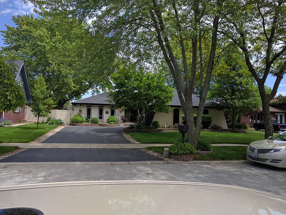 1st image of 18303 Olde Farm Rd