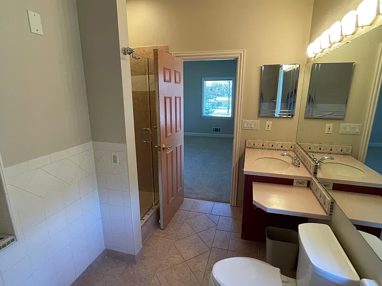 1373 Washington Pike #1 — Photo 12