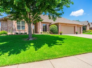 2709 Brenton Dr, Edmond, OK 73012