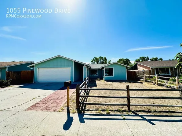 1055 Pinewood Dr, Sparks, NV 89434