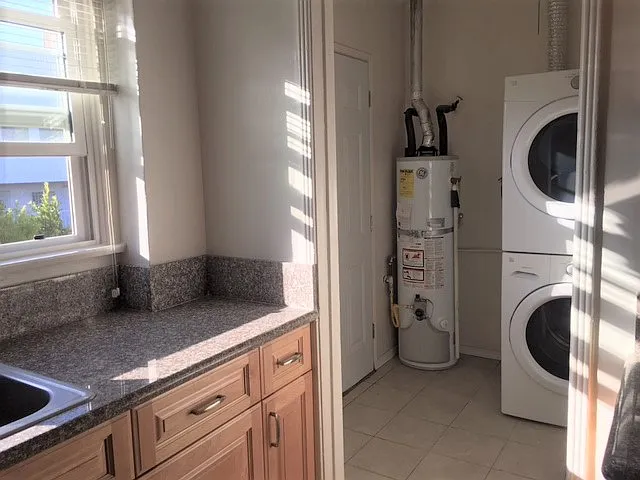 2 bed, 900 sqft, $3,095 — Photo 4