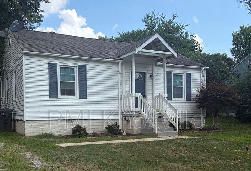1st image of 2340 Boxwood Ln