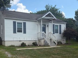 2340 Boxwood Ln, Knoxville, TN 37917