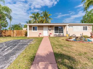 15741 SW 100th Ave, Miami, FL 33157