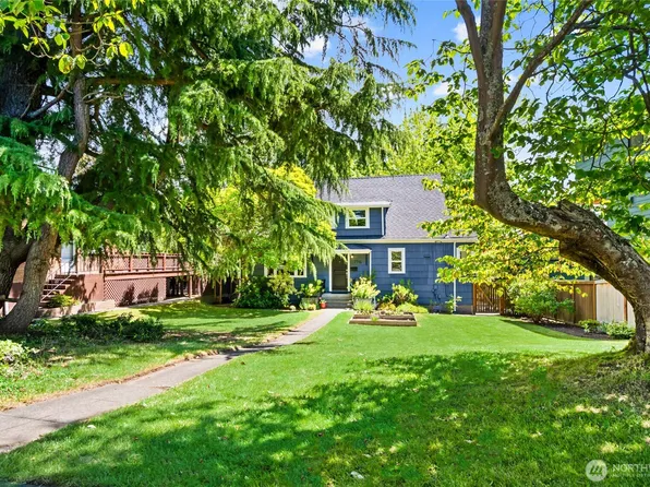 7716 30th Avenue NW, Seattle, WA 98177