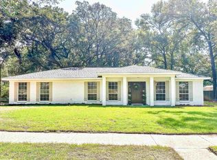 3075 Longleaf Dr, Mobile, AL 36693