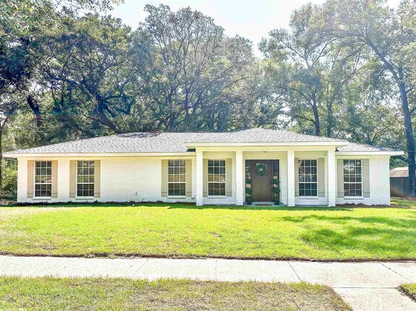 3075 Longleaf Dr, Mobile, AL 36693