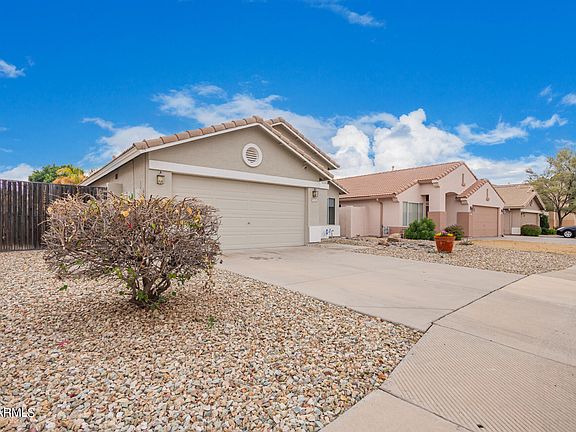 3rd image of 5737 E GARNET Avenue