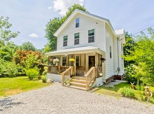 82 Summer St, Palmer, MA 01069