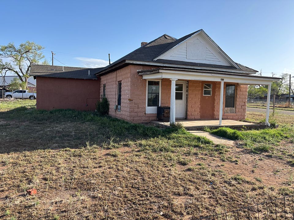1st image of 802 E Turner Ave