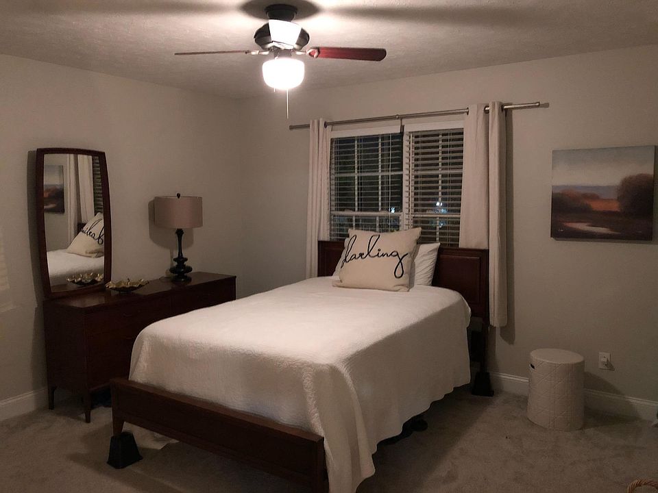 2nd image of 1706 Read Ave