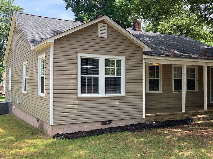 1st image of 543 Woodlawn Dr