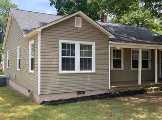 543 Woodlawn Dr, Statesville, NC 28677