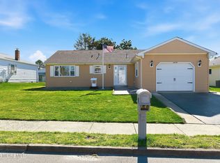 70 Innsbruck Drive, Toms River, NJ 08757