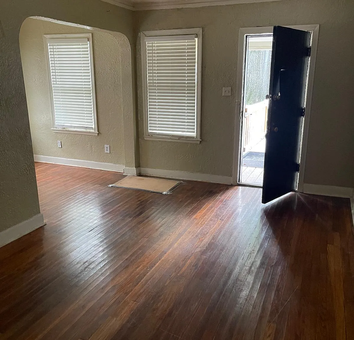 2 bed, 1200 sqft, $790 — Photo 4
