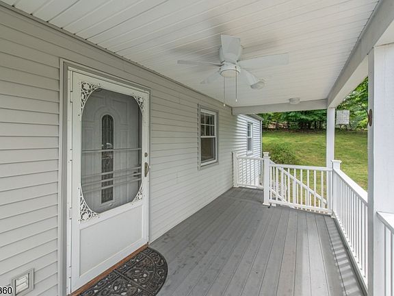 4th image of 345 Bowden Rd