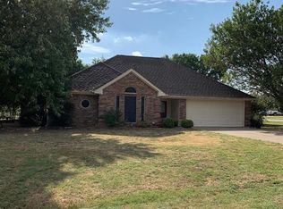 813 Robin Ct, Springtown, TX 76082