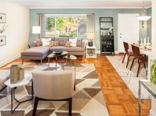 548 Vfw Pkwy, Chestnut Hill, MA 02467