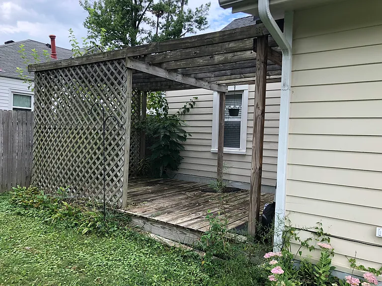 2626 Alanmede Rd — Photo 36