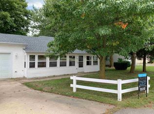 890 N Wayne St, Waterloo, IN 46793