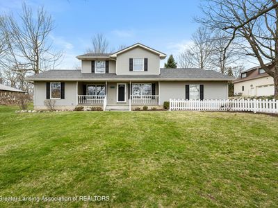 415 E Main St, Dewitt, MI, 48820