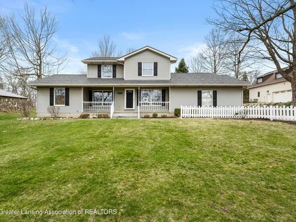 415 E Main St, Dewitt, MI 48820