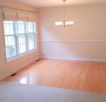 4th image of 5606 Stardust Dr