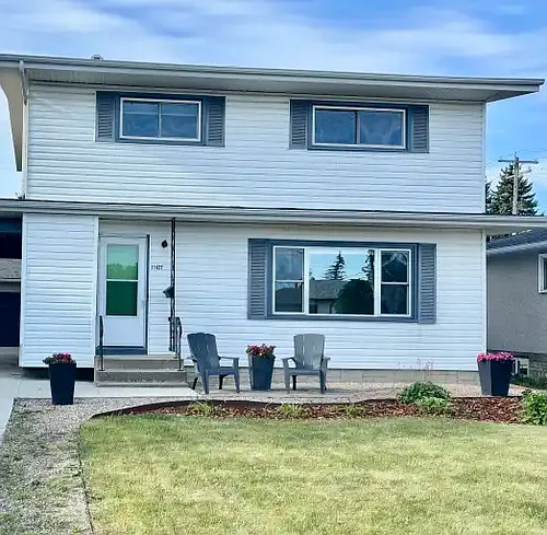 11427 44a Ave NW #1A Photo 1 11427 44a Ave NW #1A Photo 1