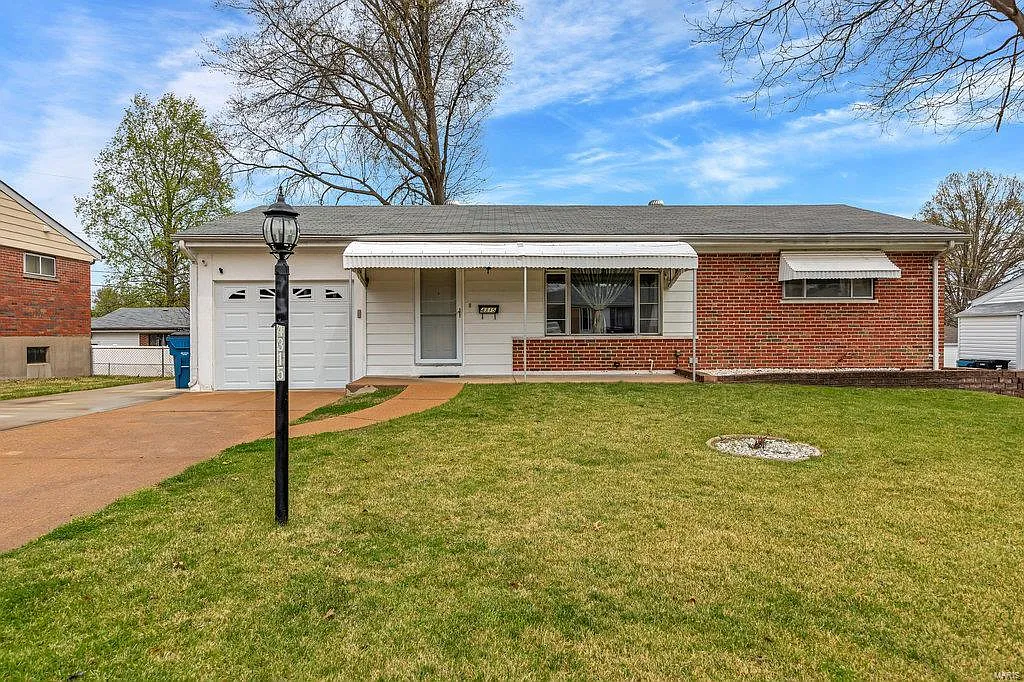 4315 Dar Ln photo 1