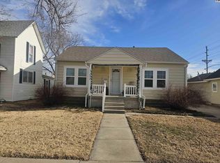 806 N Wheeler St, McPherson, KS 67460