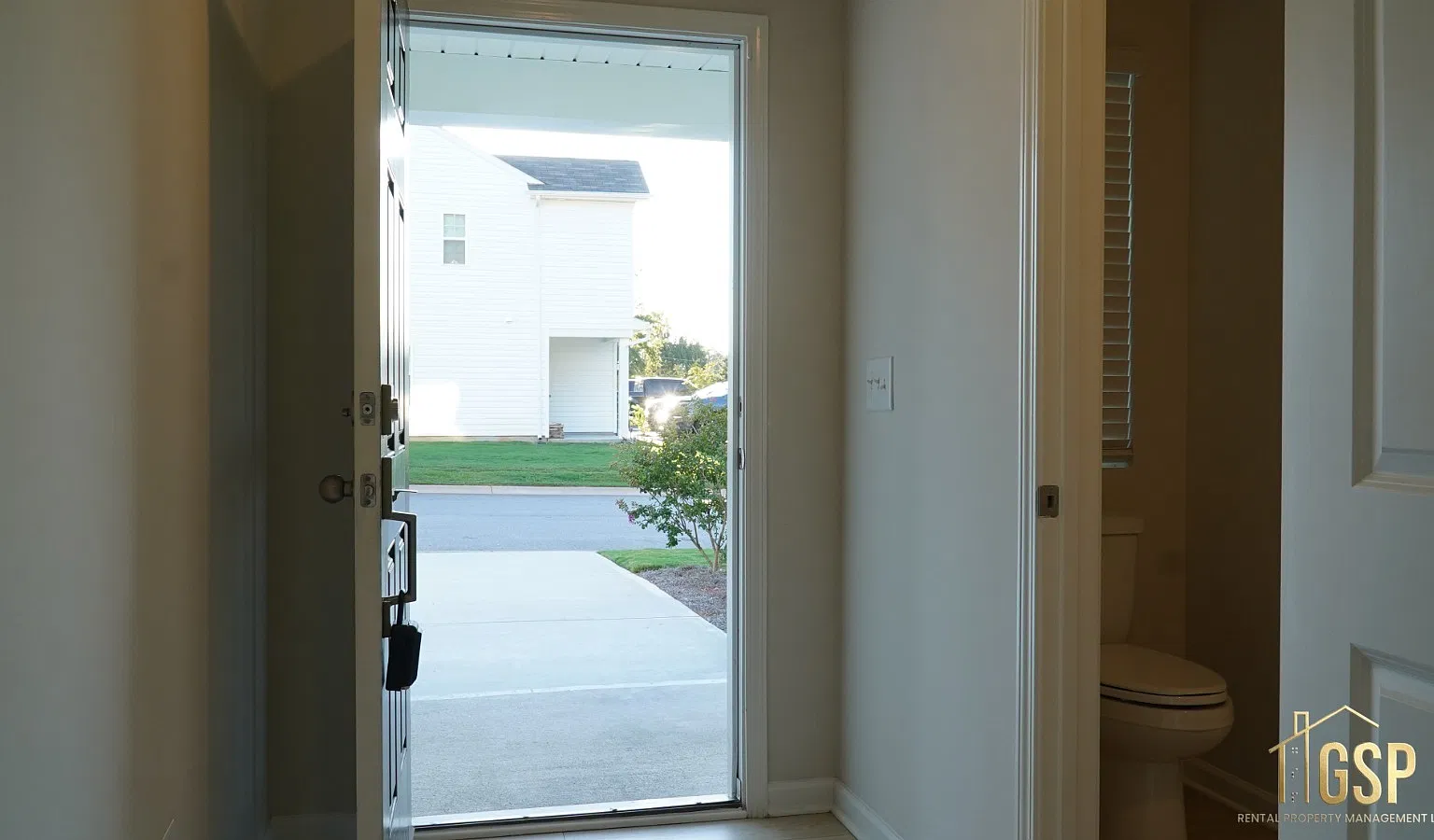 830 Sandbach Rd — Photo 4