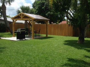 509 Nathan Hale Rd, West Palm Beach, FL 33405