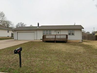 522 E Bridge St, Mulvane, KS, 67110
