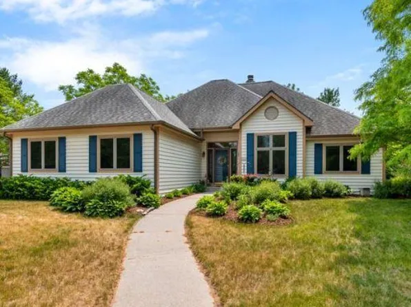 1040 Woodlake ROAD, Kohler, WI 53044