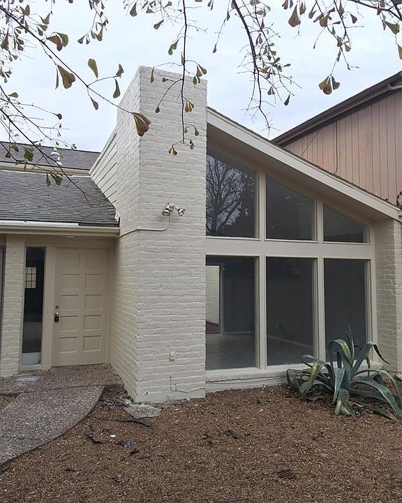 1st image of 4728 N Cashel Cir