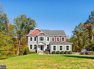 208 Snowy Egret Way, Fredericksburg, VA 22406