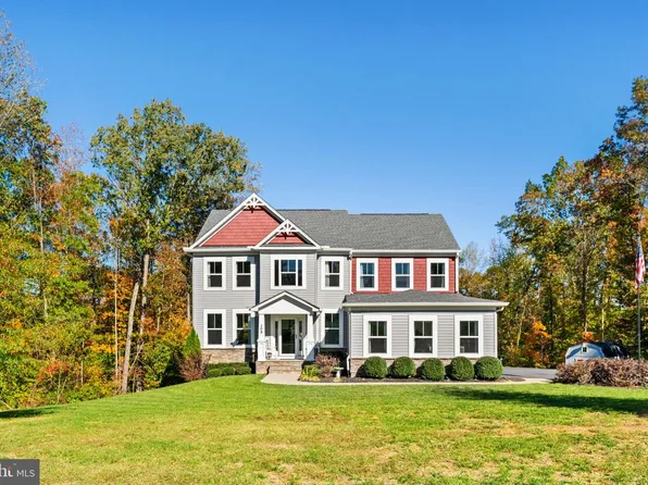 208 Snowy Egret Way, Fredericksburg, VA 22406